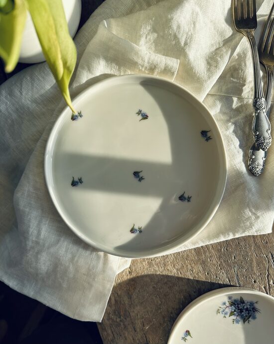 Šķīvis 20 cm diam. Ar neaizmirstulītēm