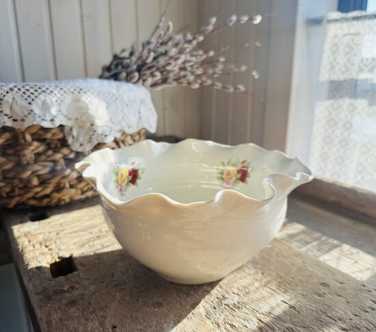 Babas rozes - bļoda 20*16 cm