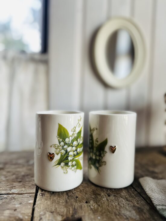 Cilindrs ar kreimenītēm un sirsniņu 300 ml