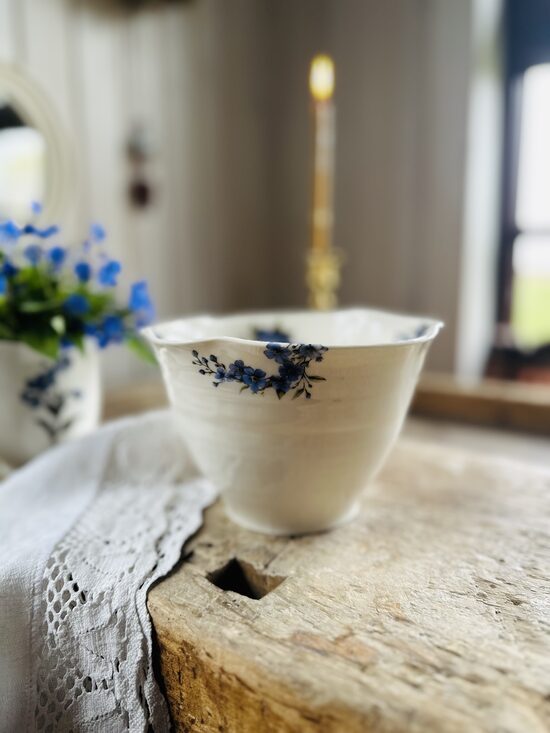 Augsto malu bļoda D18cm/H11cm ar neaizmirstulītem