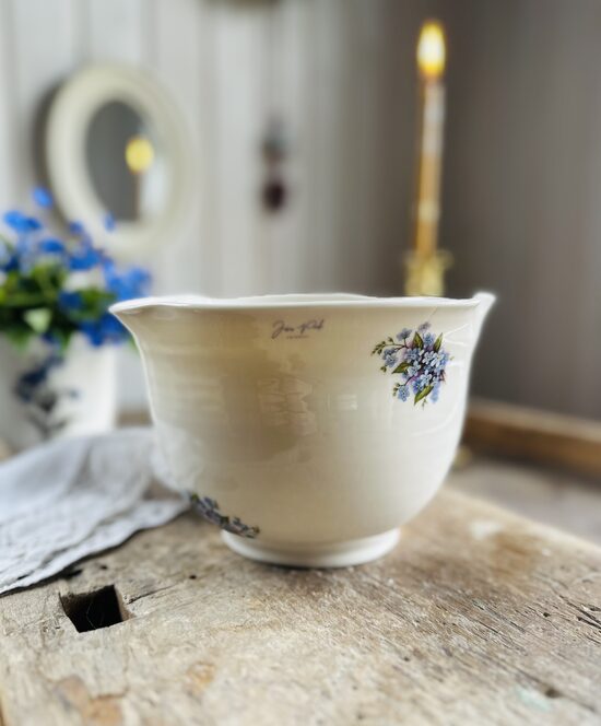 Augstā bļoda ar neaizmirstulīšu pušķīšiem D18cm, H13cm